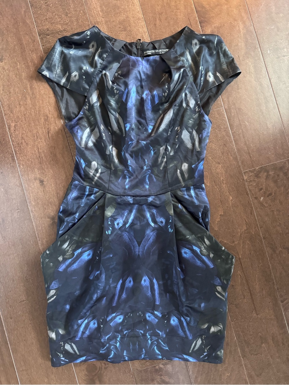 All Saints Printed Sheath Dress size US 0 women’s